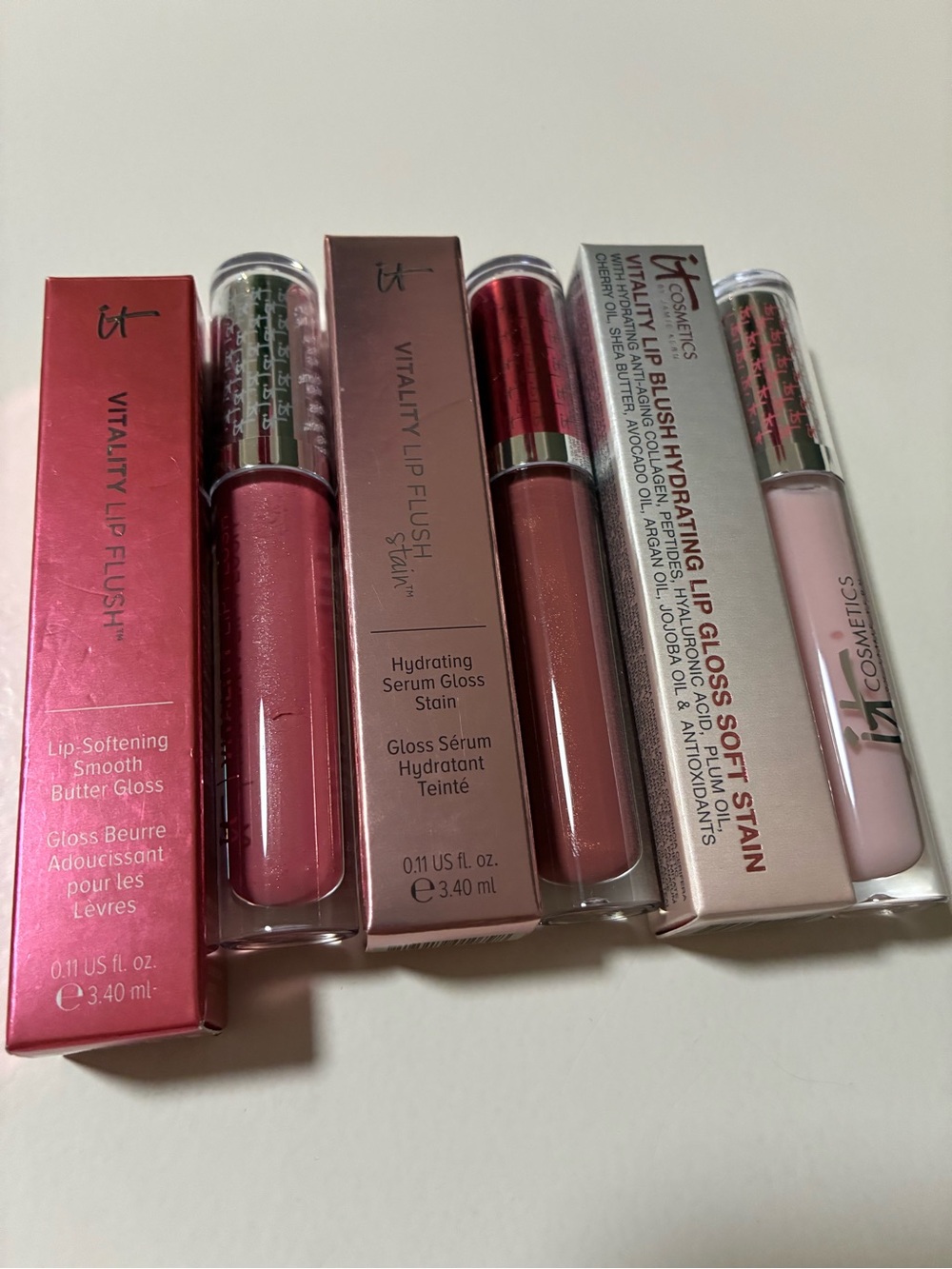 it cosmetics Vitality Lip Plush & Lip Blush Gloss Set — Pink, Rose, Nude